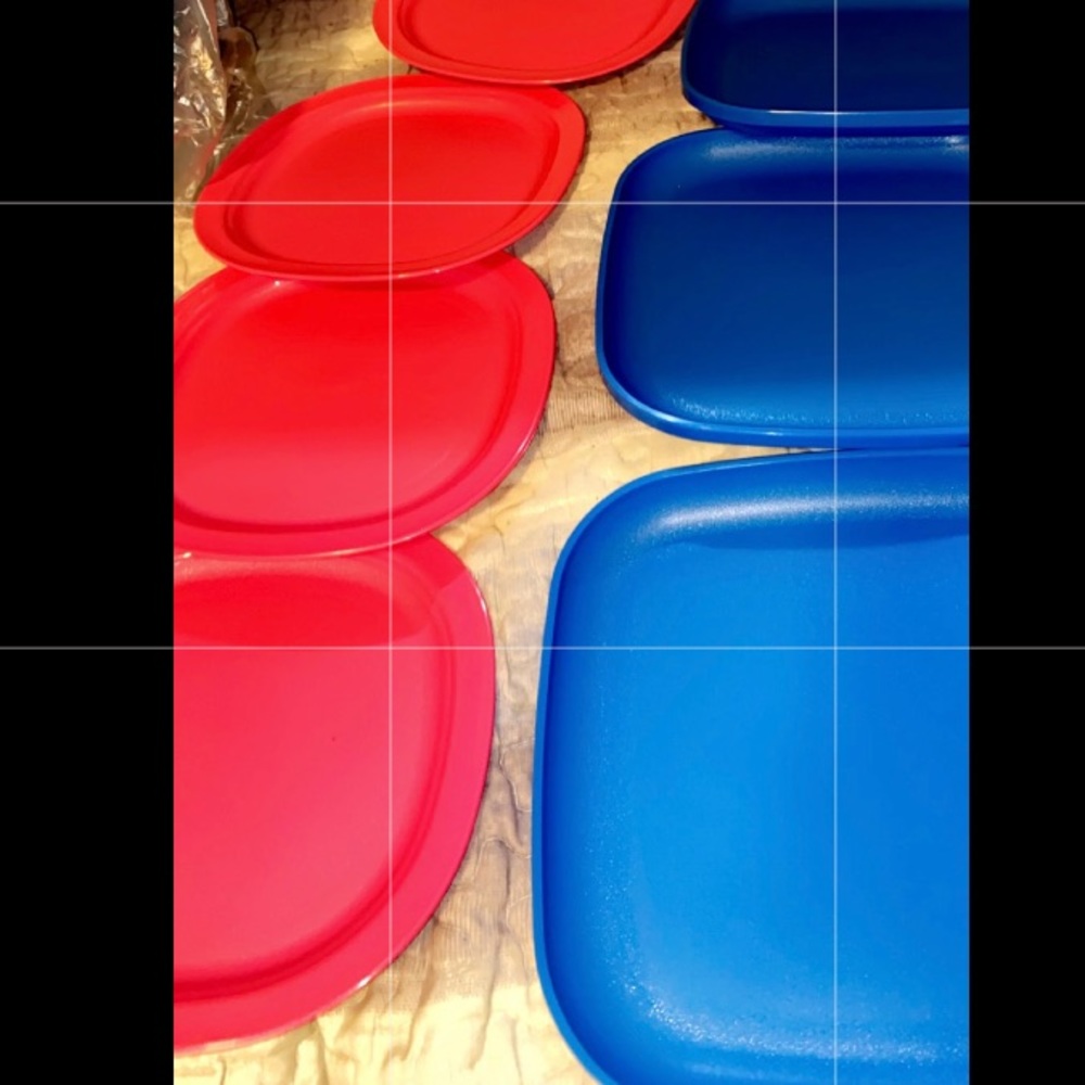 Two sets of tupperware plates (SOLD)